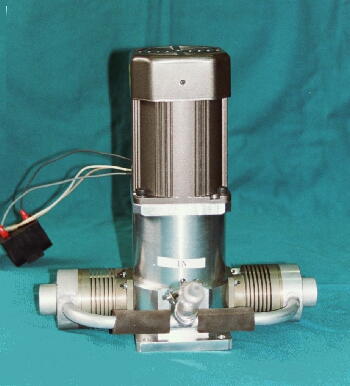 小型真空ポンプ画像1