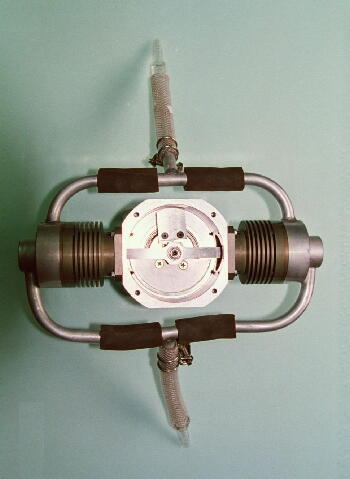 小型真空ポンプ画像2